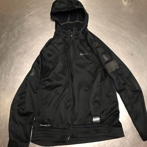 Men’s medium Nike elite therma-fit zip up